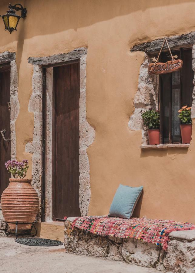 La Casa Di Nonna Pension Koríthion Buitenkant foto
